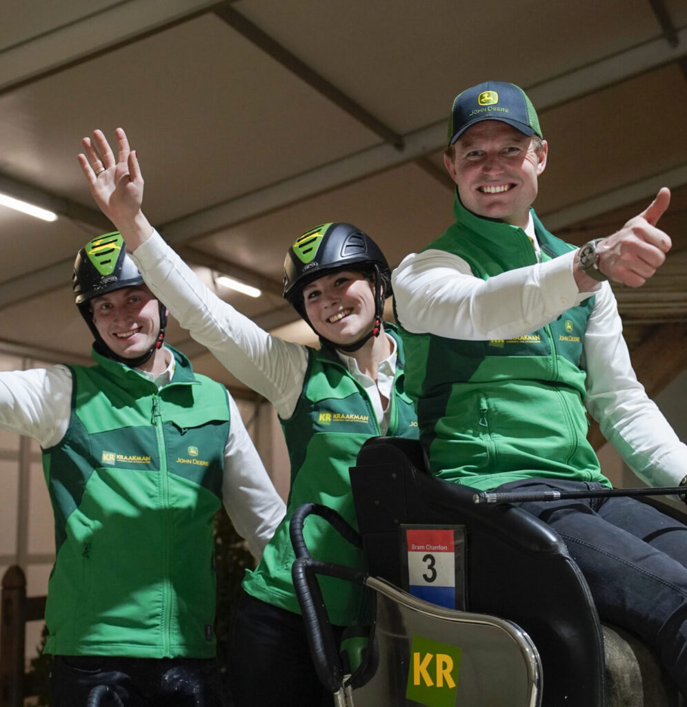 Het dak gaat eraf in de Nekkerhal: Bram Chardon wint spannende mennersfinale tijdens Jumping Mechelen 2024